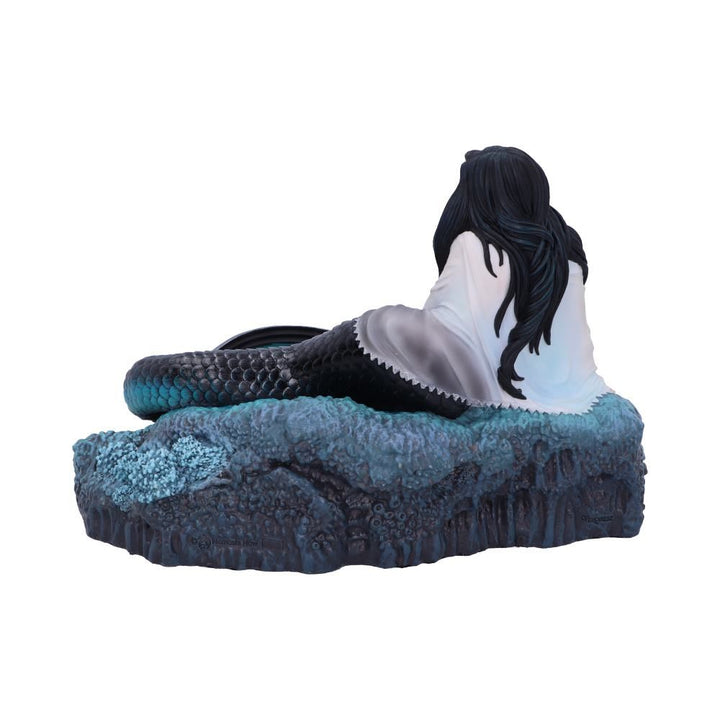 Sirens Lament rear view